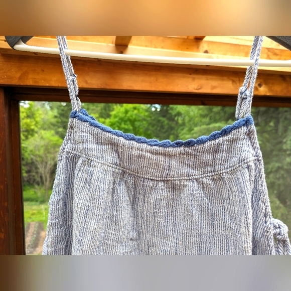 Cropped swing peplum cami - Picture 5 of 5
